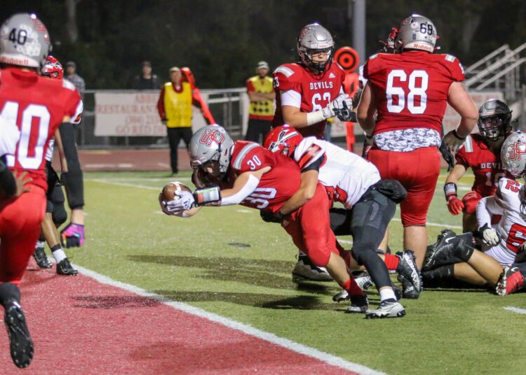 Red Devils Run Their Way to Victory