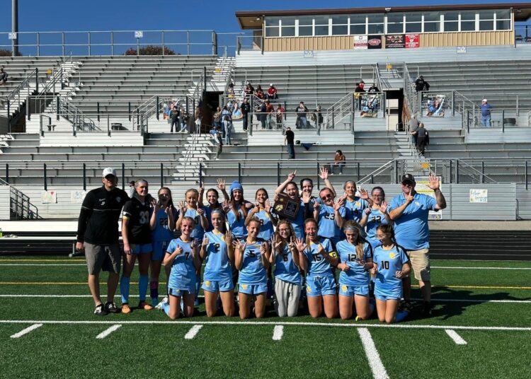 Oak Glen Girls Have Their Eye on the Prize.