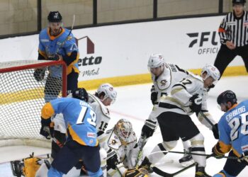 Fast Start Propels Walleye, 4-2