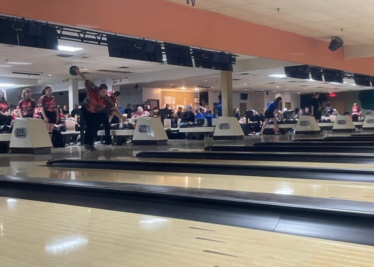 Weir and Dover Bowl Over the Competition