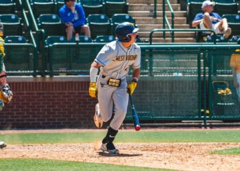 Mountaineers Complete Sweep with Rout of Baylor