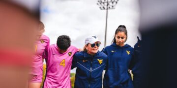 Izzo-Brown Inks Five on National Signing Day