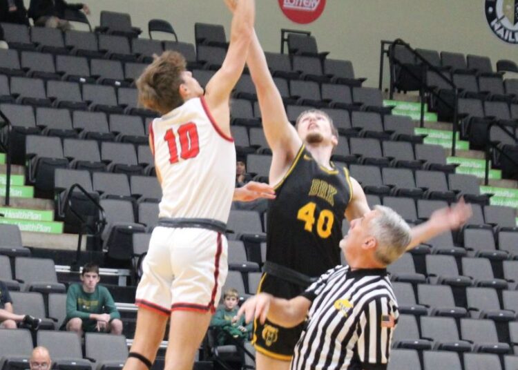Red Devils Defeat Bruins In A Back and Forth Game